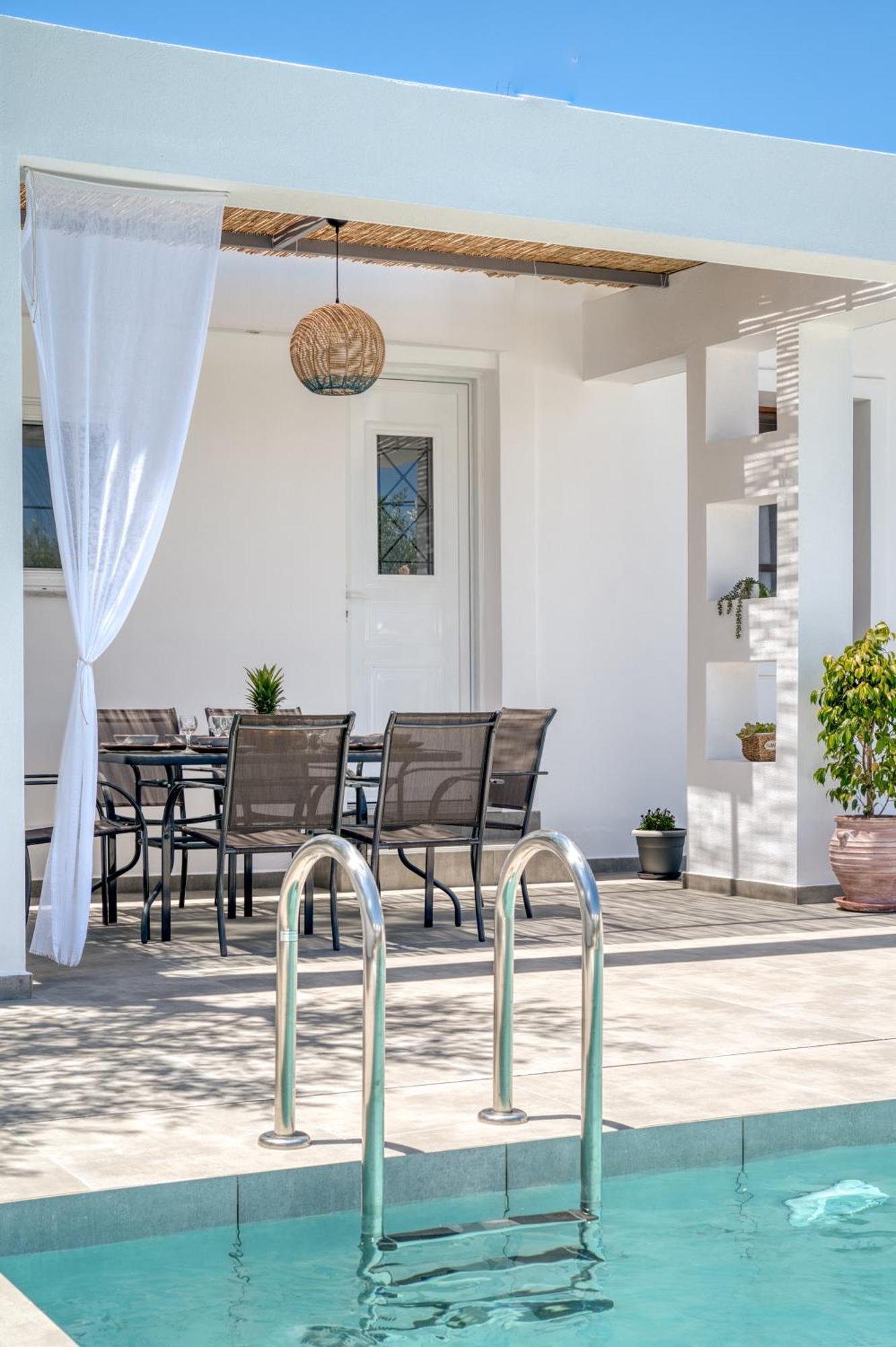 Villa Astoria Keri Luaran gambar