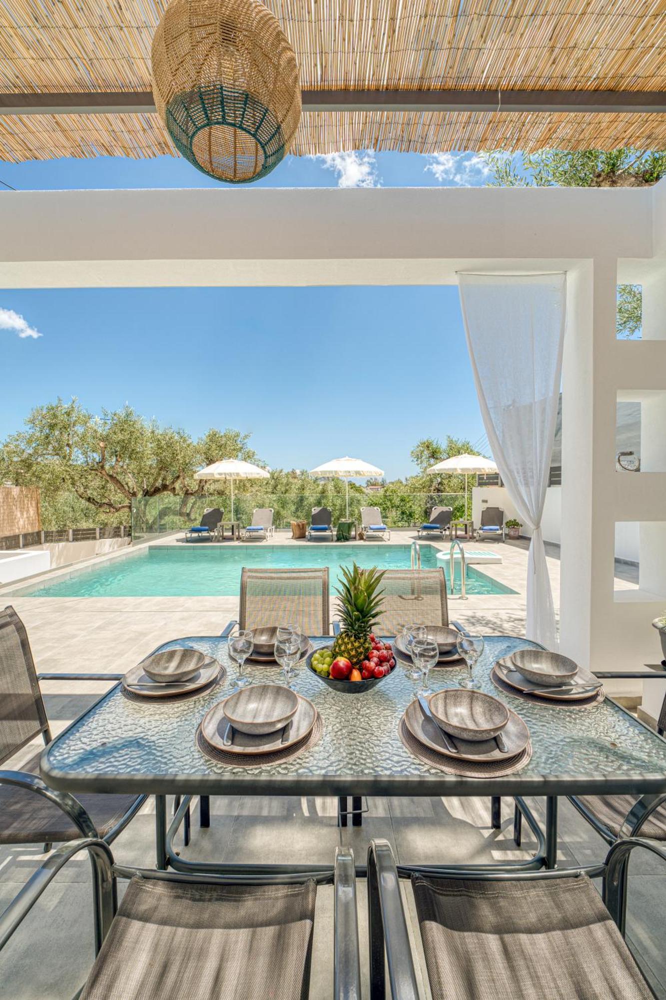 Villa Astoria Keri Luaran gambar